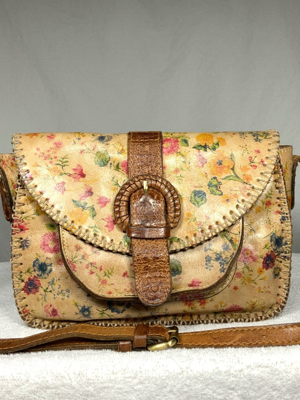Patricia Nash Prairie Rose Bracciano Crossbody